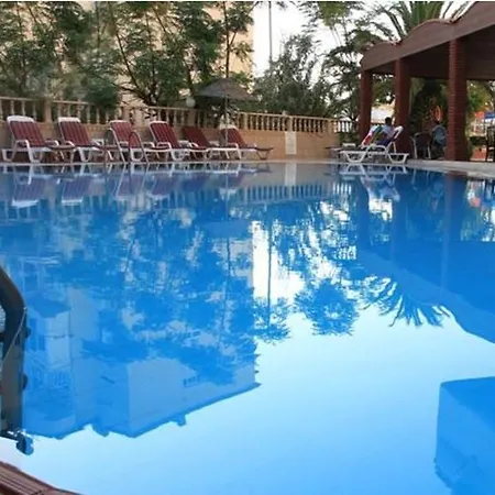 Hotel Ketenci Center 4*