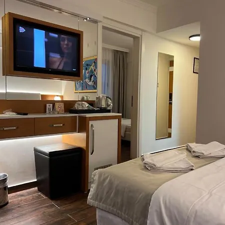 Ketenci Center 4* Μαρμαρίς