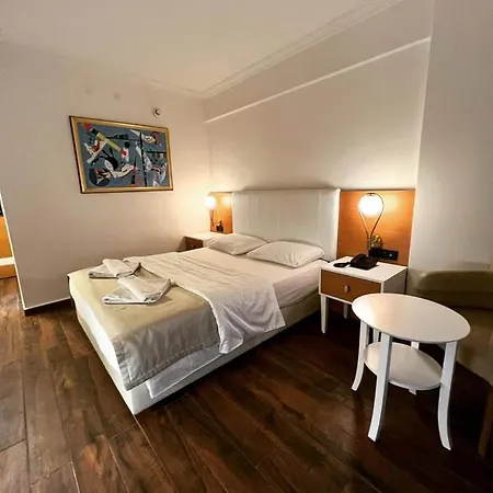 Ketenci Center Ξενοδοχείο