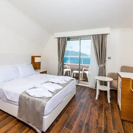 Ξενοδοχείο Ketenci Center 4*