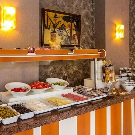 Ξενοδοχείο Ketenci Center 4*