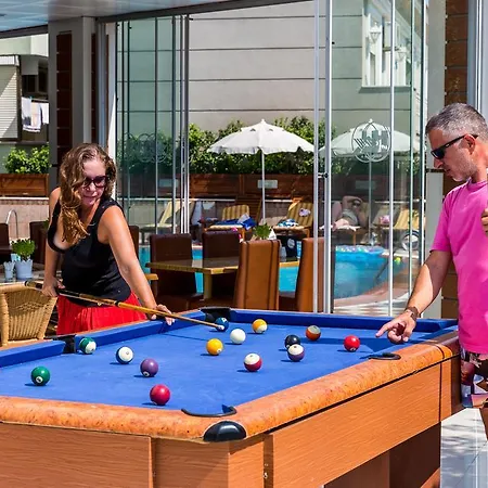 Ketenci Center Ξενοδοχείο 4*